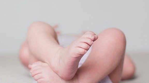 Getting to the bottom of things:  Cloth nappy or disposable?