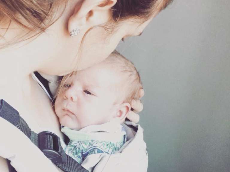 Eight Big Reasons why you should consider Babywearing!